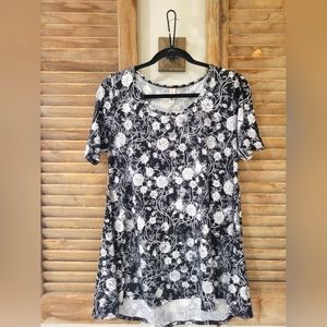 Lularoe Perfect T EUC